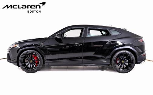 2024 Lamborghini Urus S