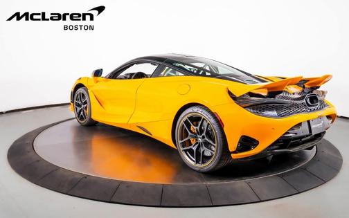 2024 McLaren 750S Base