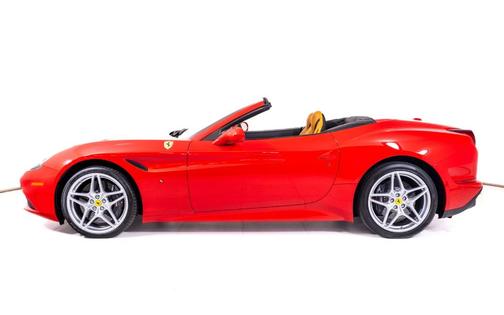 Rosso Corsa 2016 Ferrari California T