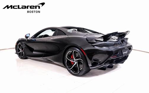 2026 McLaren 750S Base