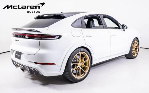 2024 Porsche Cayenne Turbo GT