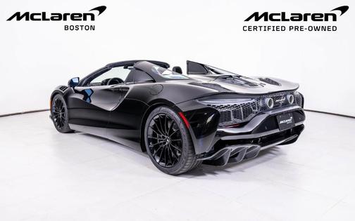 2025 McLaren Artura Base
