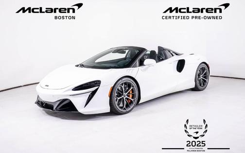 2025 McLaren Artura Performance