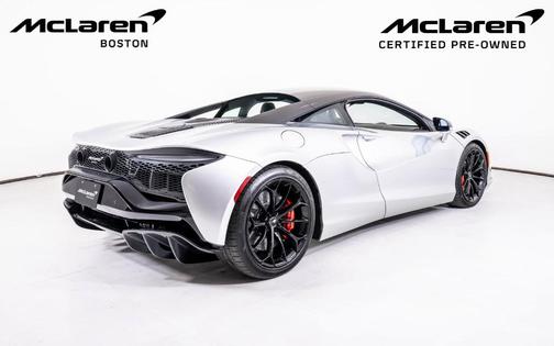 2023 McLaren Artura TechLux