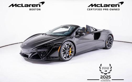 2025 McLaren Artura Performance