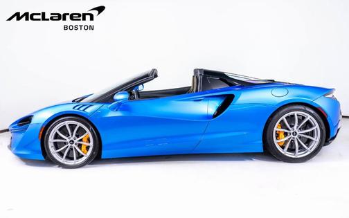 2025 McLaren Artura Vision