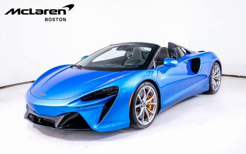 2025 McLaren Artura Vision