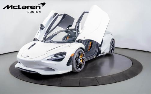 2024 McLaren 750S Base