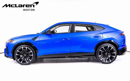 2021 Lamborghini Urus Base