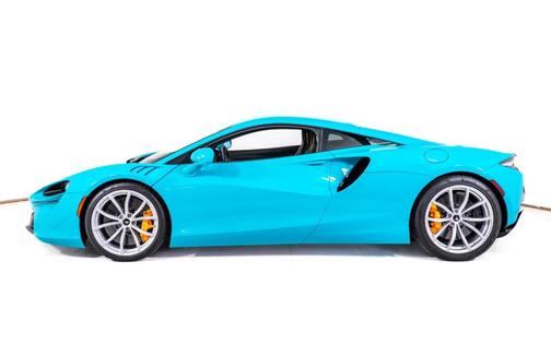 Cyan 2023 McLaren Artura Vision