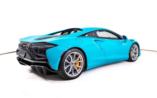Cyan 2023 McLaren Artura Vision