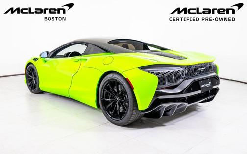 2024 McLaren Artura Base