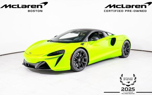 2024 McLaren Artura Base