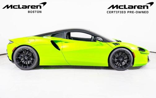 2024 McLaren Artura Base