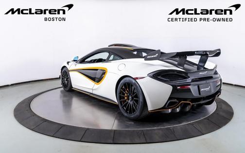 2020 McLaren 620R