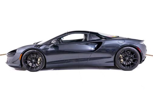 Le Mans 2025 McLaren Artura TechLux