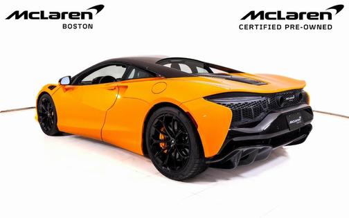 2023 McLaren Artura Performance