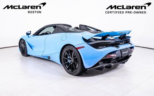 2022 McLaren 720S Performance