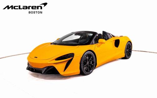 2026 McLaren Artura 