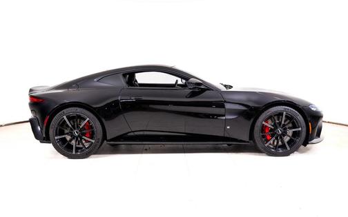 2019 Aston Martin Vantage Base