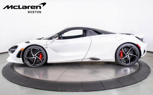 2025 McLaren 750S Base