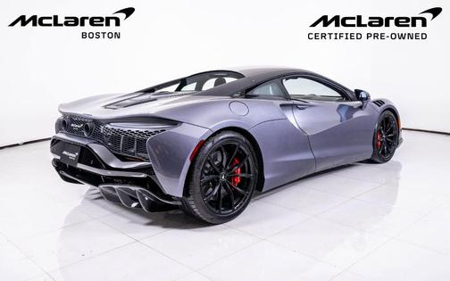 2023 McLaren Artura TechLux