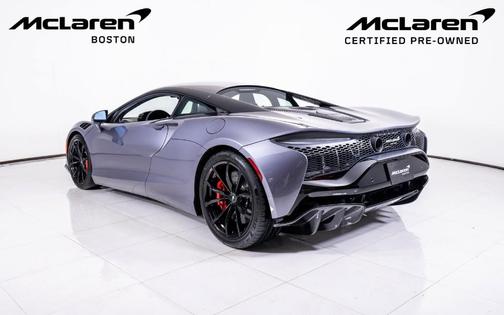 2023 McLaren Artura TechLux