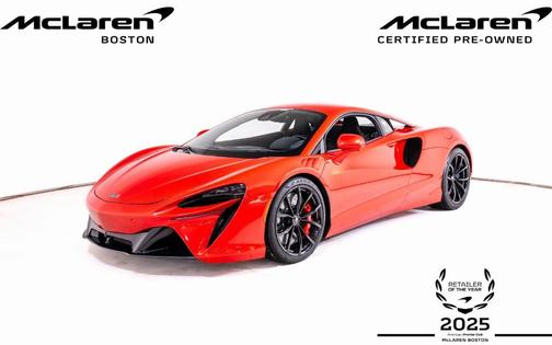 2024 McLaren Artura Base