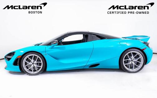 2022 McLaren 720S Performance