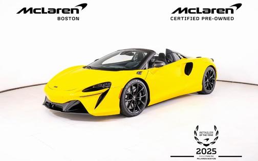 2025 McLaren Artura Performance