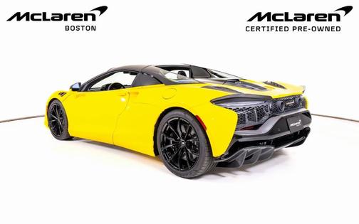 2025 McLaren Artura Performance