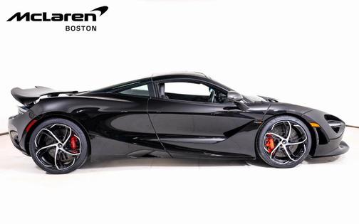 2025 McLaren 750S Base