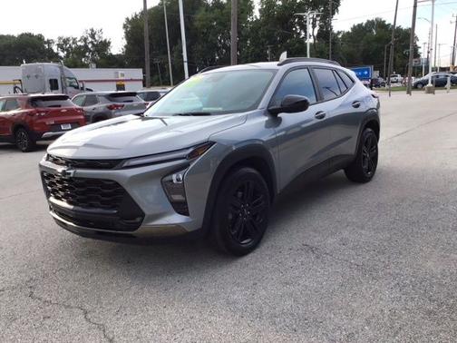 Sterling Gray Metallic 2024 Chevrolet Trax ACTIV