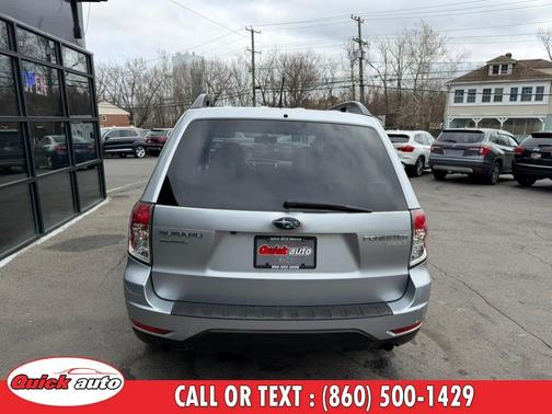 Ice Silver Metallic 2013 Subaru Forester 2.5X Premium