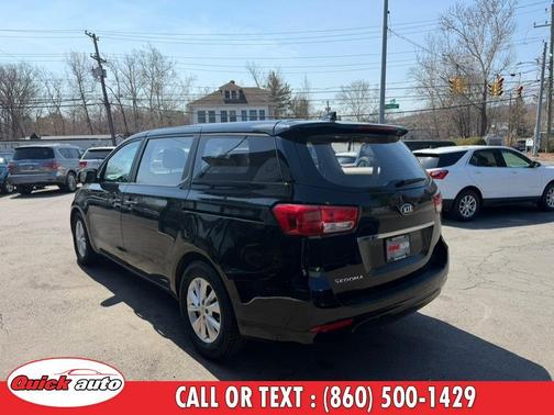 2017 Kia Sedona L