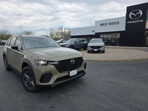 Zircon Sand Metallic 2026 Mazda CX-70 SC