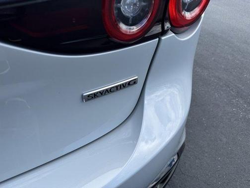 Ceramic Metallic 2025 Mazda Mazda3 FWD w/Select Package