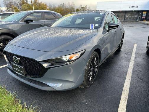 2023 Mazda Mazda3 2.5 S Carbon Edition
