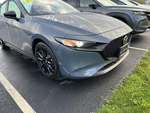 2023 Mazda Mazda3 2.5 S Carbon Edition