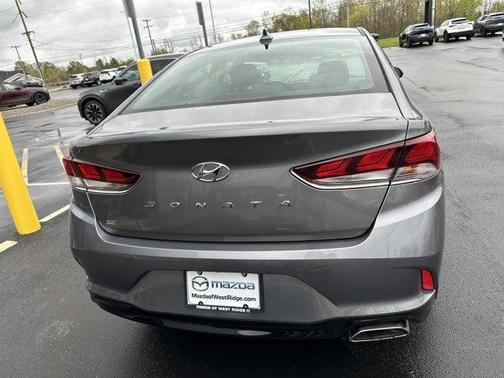 Machine Gray 2019 Hyundai SONATA SE