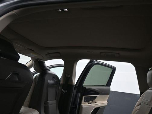 2025 Lincoln Nautilus Reserve