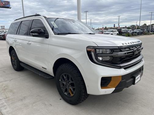 2025 Ford Expedition Tremor