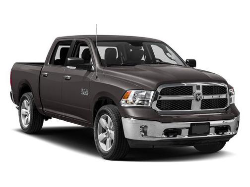 Brilliant Black Crystal Pearlcoat 2017 RAM 1500 Lone Star