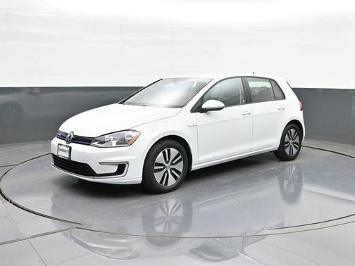 2016 Volkswagen e-Golf SE