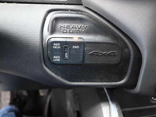 2022 RAM 2500 Laramie Crew Cab 4x4 8' Box