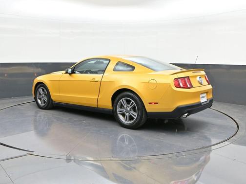 2011 Ford Mustang V6 Premium