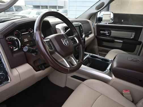 2017 RAM 2500 Laramie Mega Cab 4x4 6'4' Box