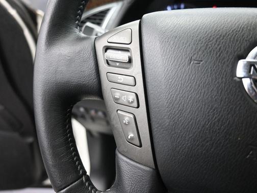 Pearl White Tricoat 2019 Nissan Armada Platinum