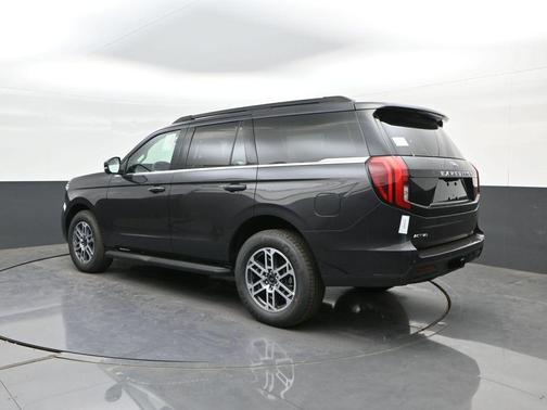 DARK MATTER GRAY METALLIC 2026 Ford Expedition Active