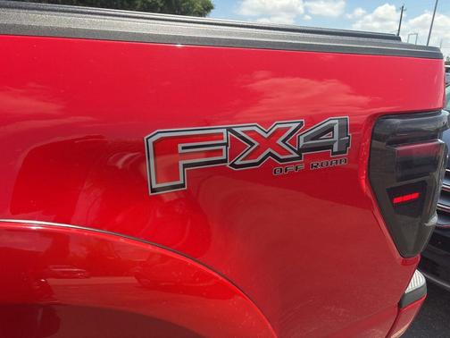 RACE RED 2021 Ford F-150 XLT